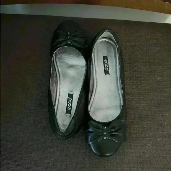 Ecco Bouillon Women's SlipOn Leather Loafers Black Sz 36 - Picture 4 of 7